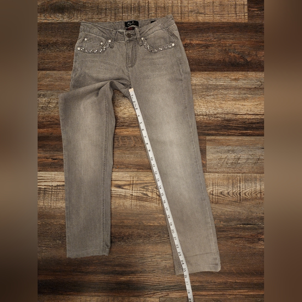 Earl jeans, grey with embellished pockets, size 2 - Picture 3 of 7